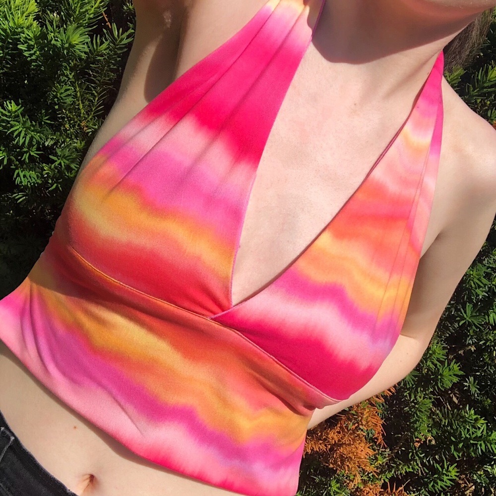 Handmade Pink Ombre Backless Halter Top - Lace Tie - Picture 2 of 4